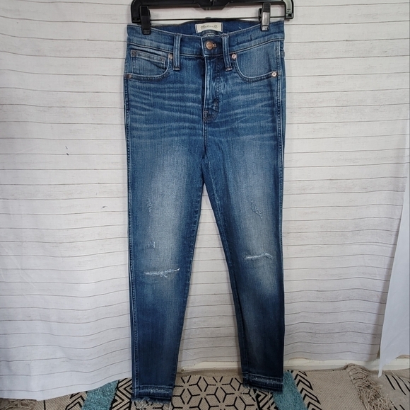 MADEWELL 9" Mid-Rise Skinny Jeans in York Wash: Rip and Repair Edition, SZ 26 - Picture 2 of 16